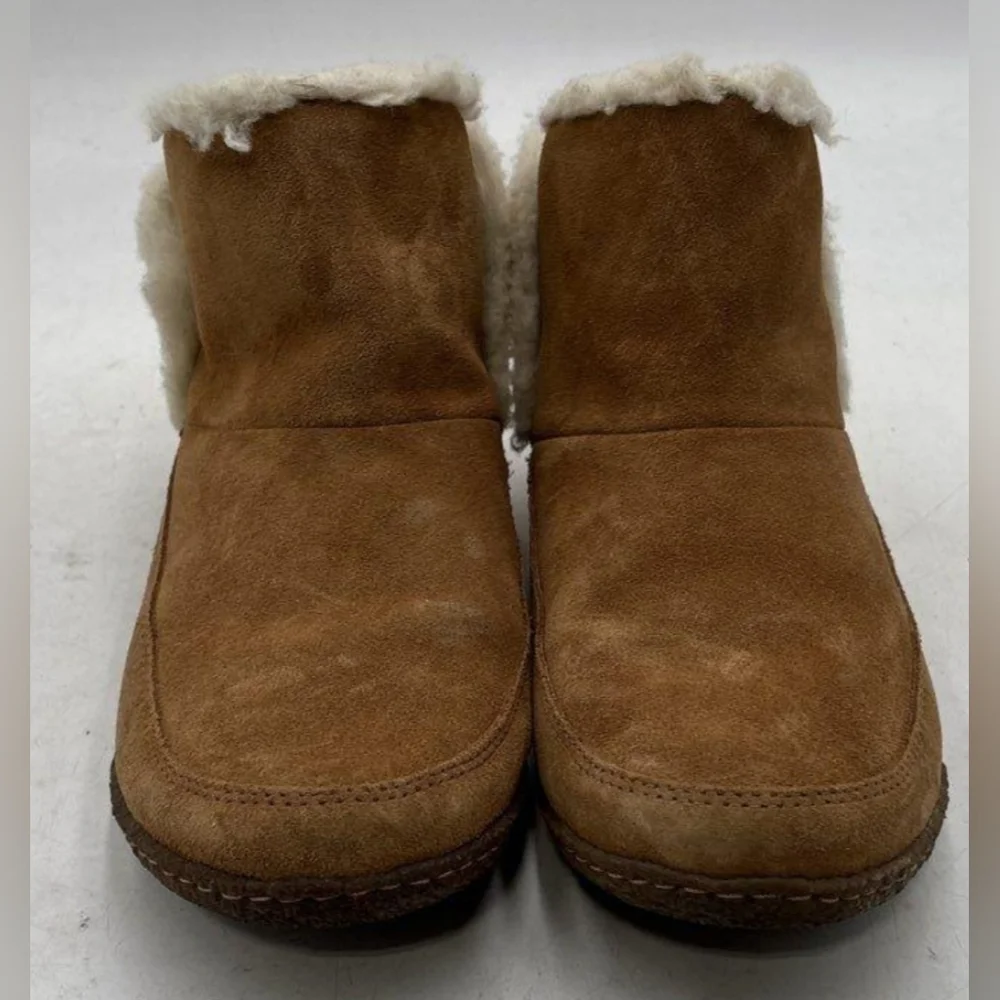 Sorel Nakiska Tan Winter Boots with White Trim Size 7 MSRP $104.95
